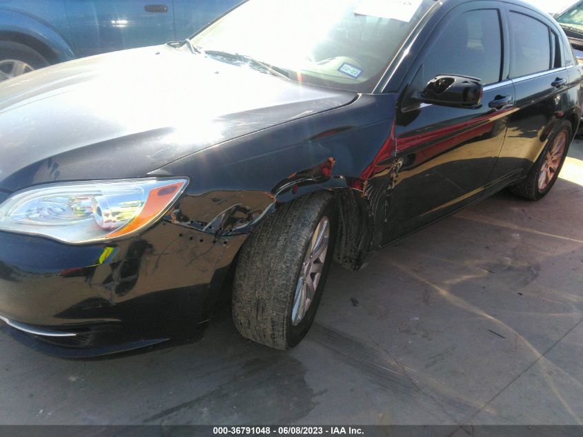2014 CHRYSLER 200 LX - 1C3CCBAB5EN208793
