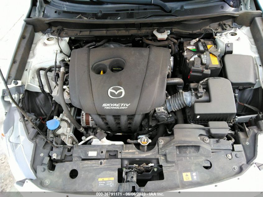2018 MAZDA CX-3 SPORT - JM1DKDB72J0315834