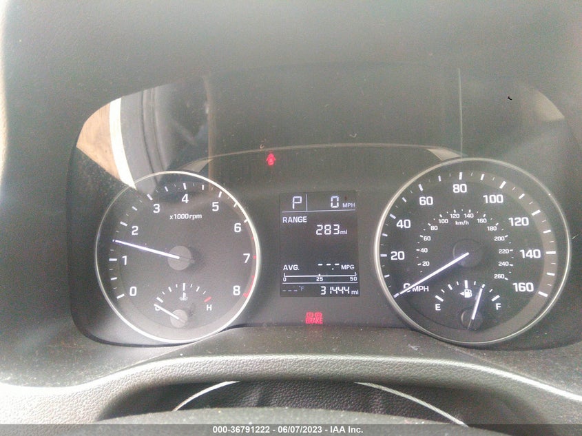 VIN 5NPD84LF5HH117931 2017 HYUNDAI ELANTRA SE