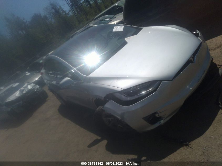 5YJXCAE23JF118651 TESLA MODEL X 75D/100D/P100D 2018