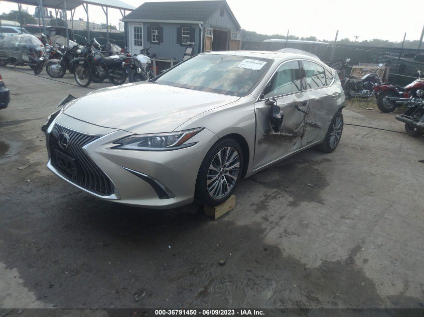 58ABZ1B16KU020795 Lexus ES ES 350 2