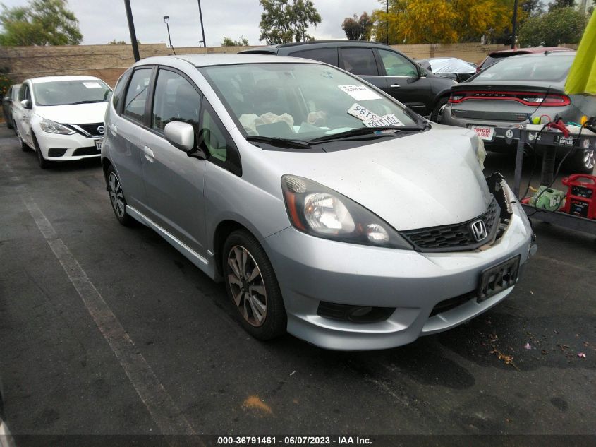 2013 HONDA FIT SPORT - JHMGE8H50DC074892