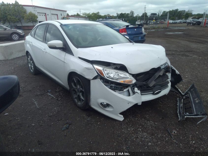 2014 FORD FOCUS SE - 1FADP3F26EL235781