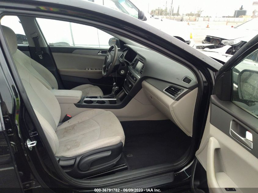 2016 HYUNDAI SONATA 2.4L SE - 5NPE24AFXGH321602