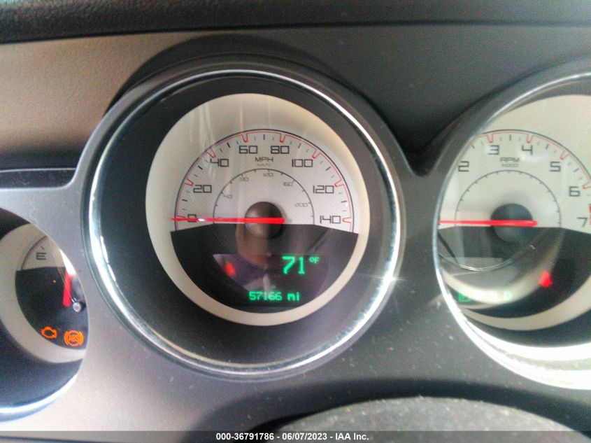 2014 DODGE CHALLENGER SXT - 2C3CDYAG4EH256211