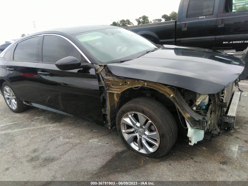 VIN 1HGCV1F10JA079607 2018 HONDA ACCORD SEDAN LX 1.5T