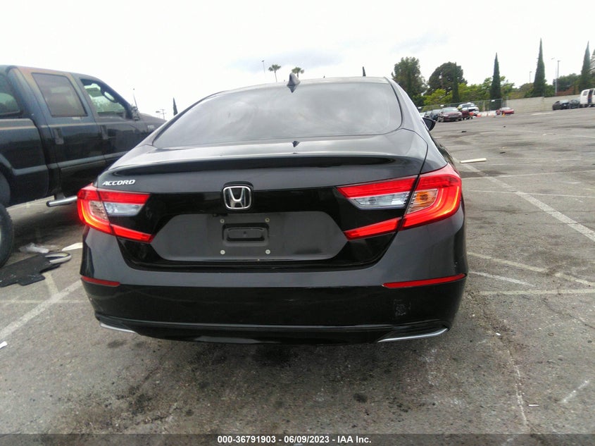 VIN 1HGCV1F10JA079607 2018 HONDA ACCORD SEDAN LX 1.5T