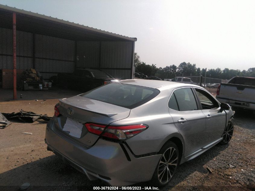 2018 TOYOTA CAMRY LE/SE/XLE/L - 4T1B11HK9JU605822