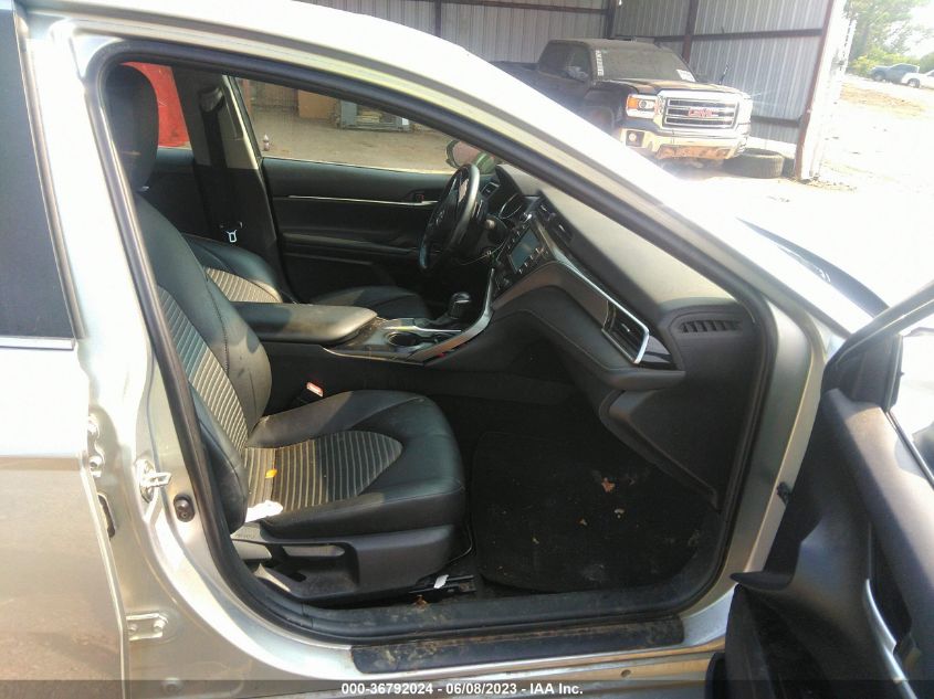 2018 TOYOTA CAMRY LE/SE/XLE/L - 4T1B11HK9JU605822