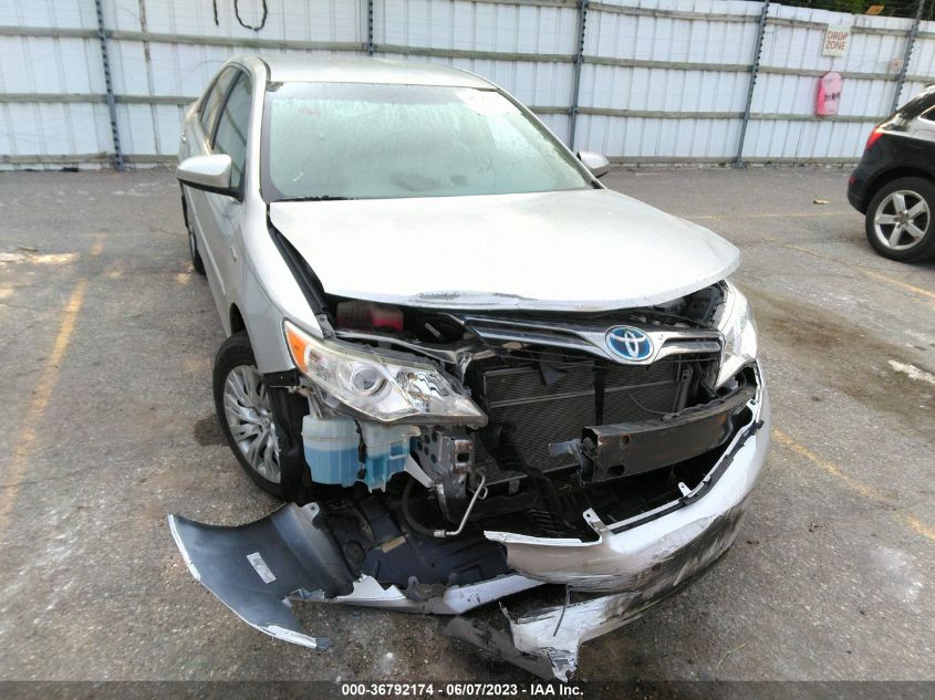 2013 TOYOTA CAMRY HYBRID LE/XLE - 4T1BD1FK0DU083211
