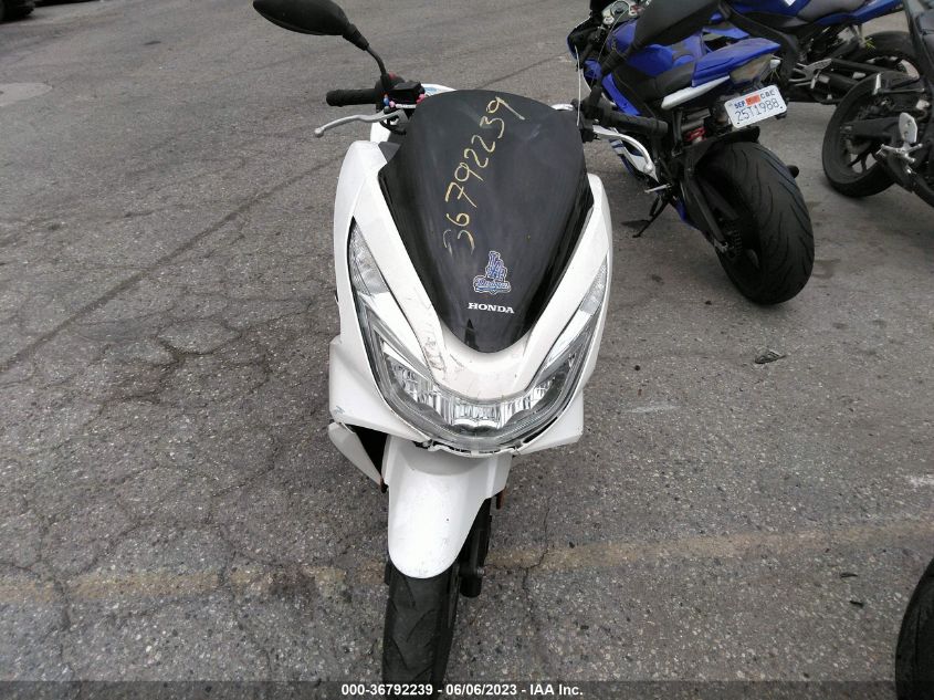 2018 HONDA PCX 150 RLHKF1803JY300720
