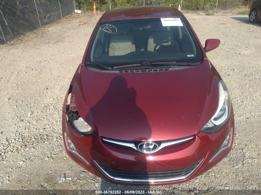 2016 HYUNDAI ELANTRA SE - 5NPDH4AE5GH757047