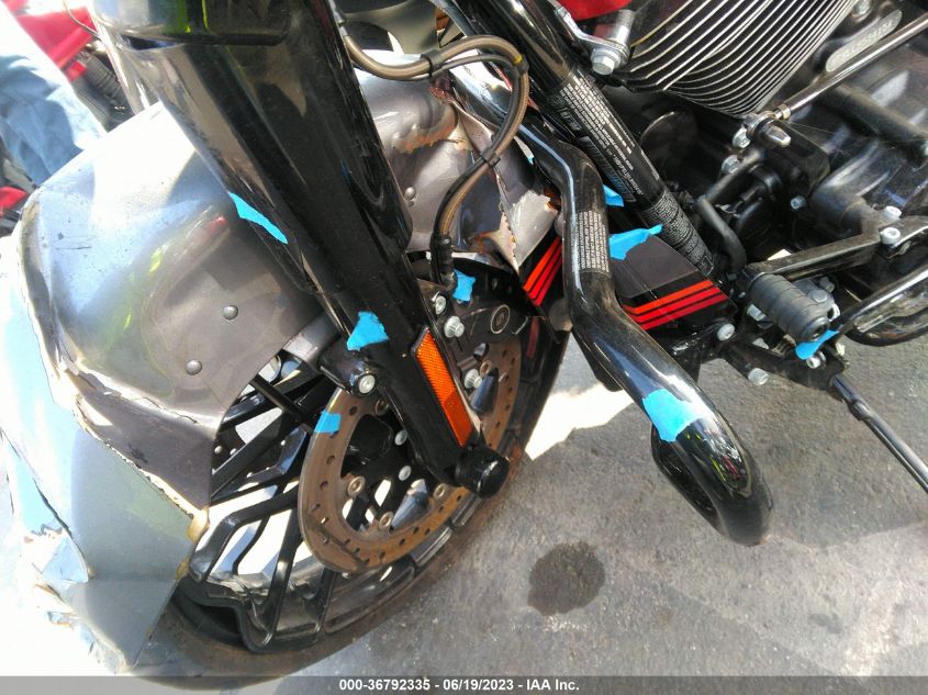2020 HARLEY-DAVIDSON FLHXSE - 1HD1PXL26LB955415