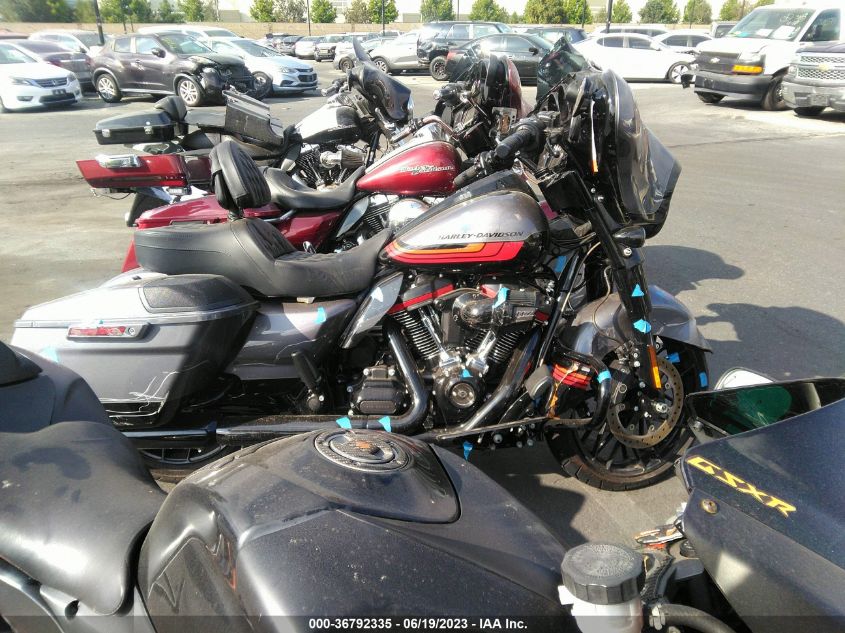 2020 HARLEY-DAVIDSON FLHXSE - 1HD1PXL26LB955415