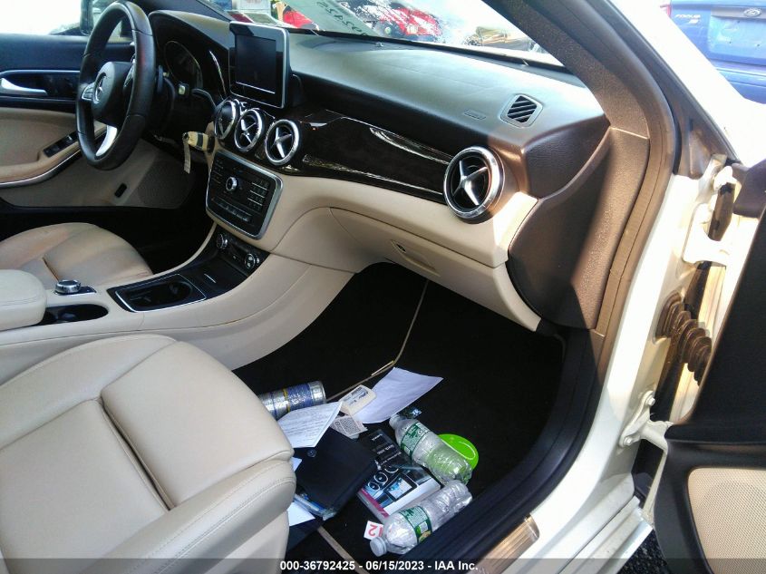 2016 MERCEDES-BENZ CLA CLA 250 - WDDSJ4GB5GN358038