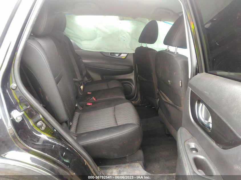 VIN KNMAT2MT2JP502951 2018 NISSAN ROGUE S