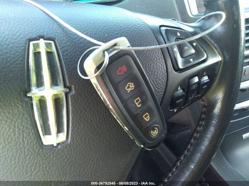 2013 LINCOLN MKT ECOBOOST - 2LMHJ5AT1DBL55222