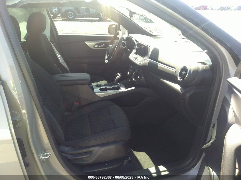 VIN 3GNKBHRS8MS550042 2021 CHEVROLET BLAZER LT