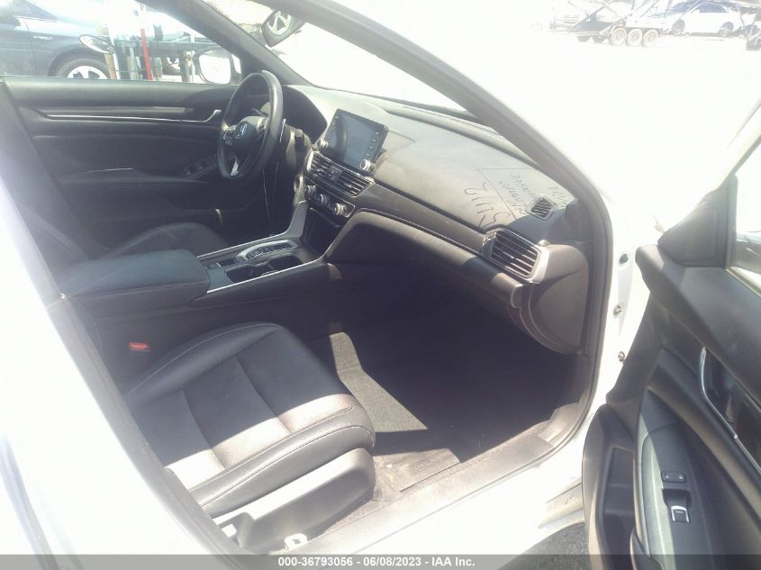 2018 HONDA ACCORD SEDAN SPORT 2.0T - 1HGCV2F38JA050556