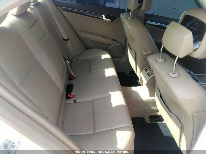 2014 MERCEDES-BENZ C-CLASS C 250 - WDDGF4HB7EA957632