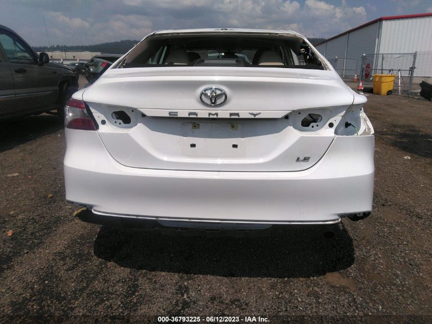 4T1B11HK2KU235847 Toyota Camry LE 17