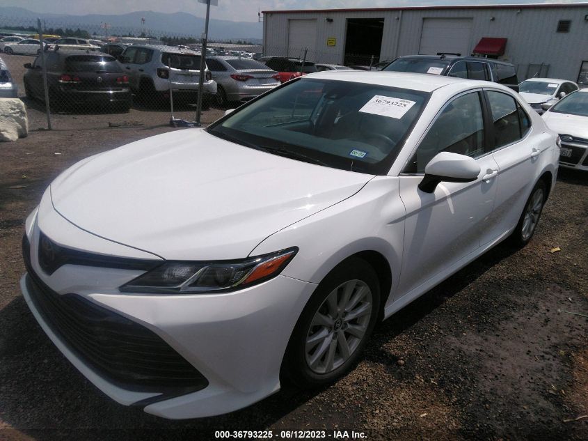 4T1B11HK2KU235847 Toyota Camry LE 2