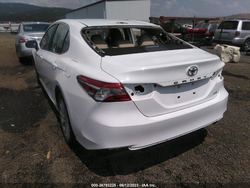 4T1B11HK2KU235847 Toyota Camry LE 3