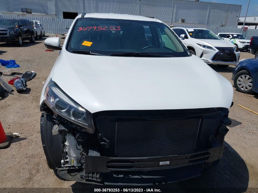 2016 KIA SORENTO LX - 5XYPGDA50GG080772
