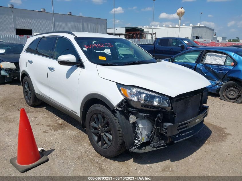 2016 KIA SORENTO LX - 5XYPGDA50GG080772