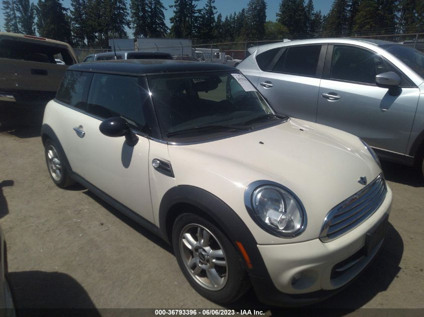 2013 MINI COOPER HARDTOP - WMWSU3C59DT692525
