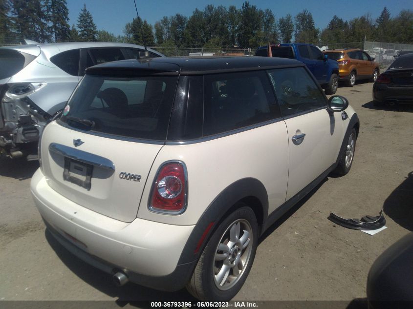 2013 MINI COOPER HARDTOP - WMWSU3C59DT692525