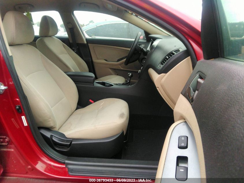 2015 KIA OPTIMA LX - 5XXGM4A73FG393991