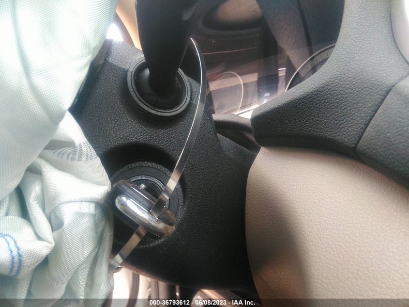 2017 HYUNDAI TUCSON SE - KM8J23A43HU519108