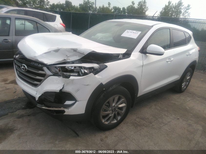 2017 HYUNDAI TUCSON SE - KM8J23A43HU519108