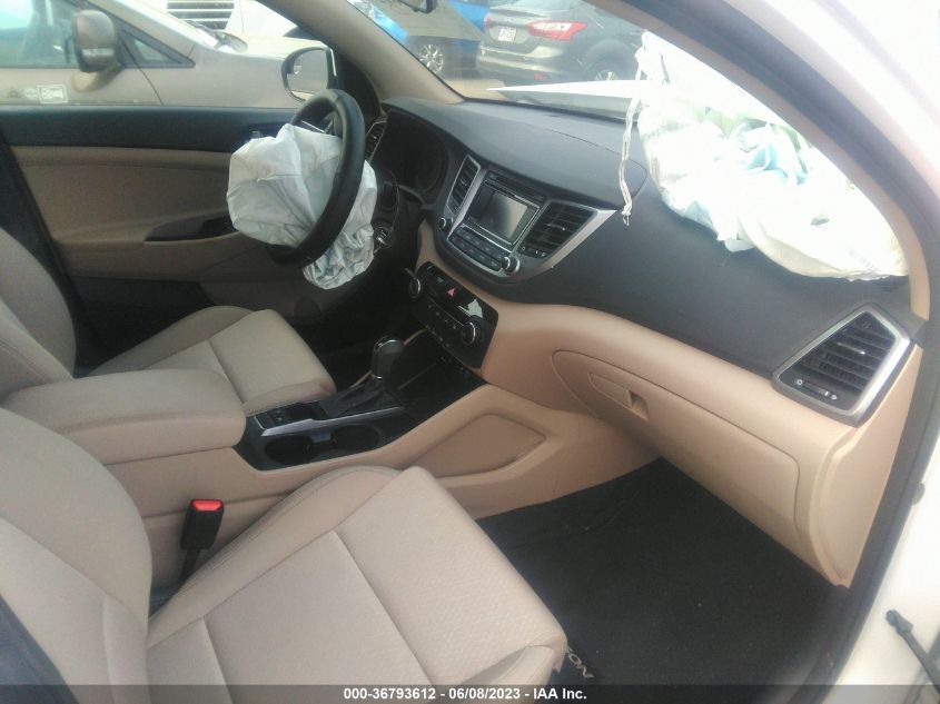 2017 HYUNDAI TUCSON SE - KM8J23A43HU519108