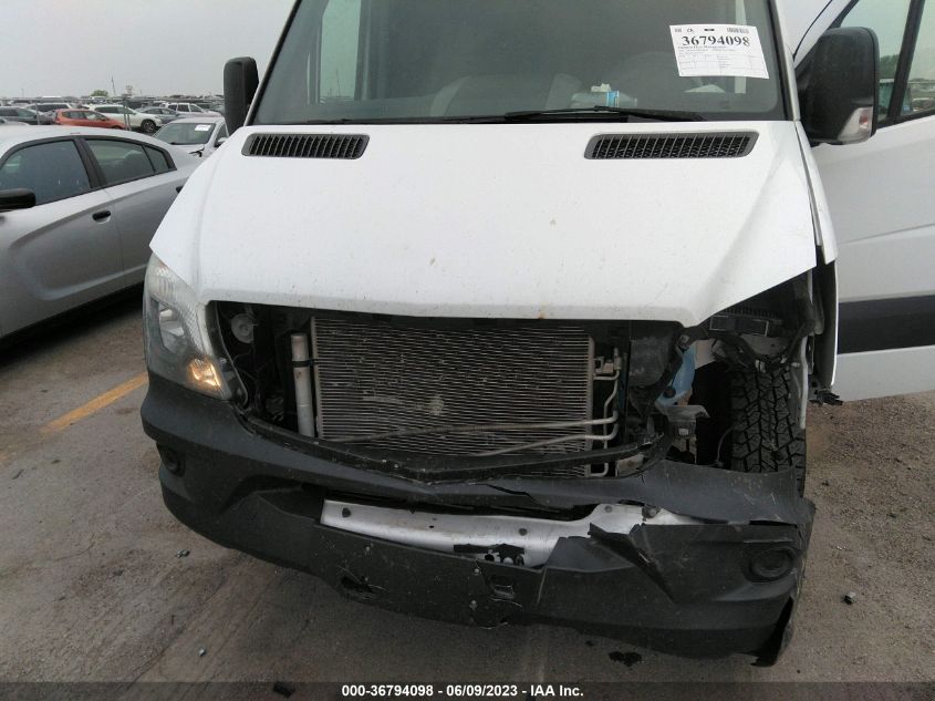 2018 MERCEDES-BENZ SPRINTER CARGO VAN WD3PE7CD0JP609325