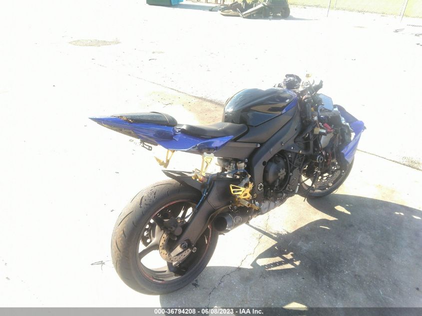 2015 YAMAHA YZFR6 JYARJ16E2FA032539
