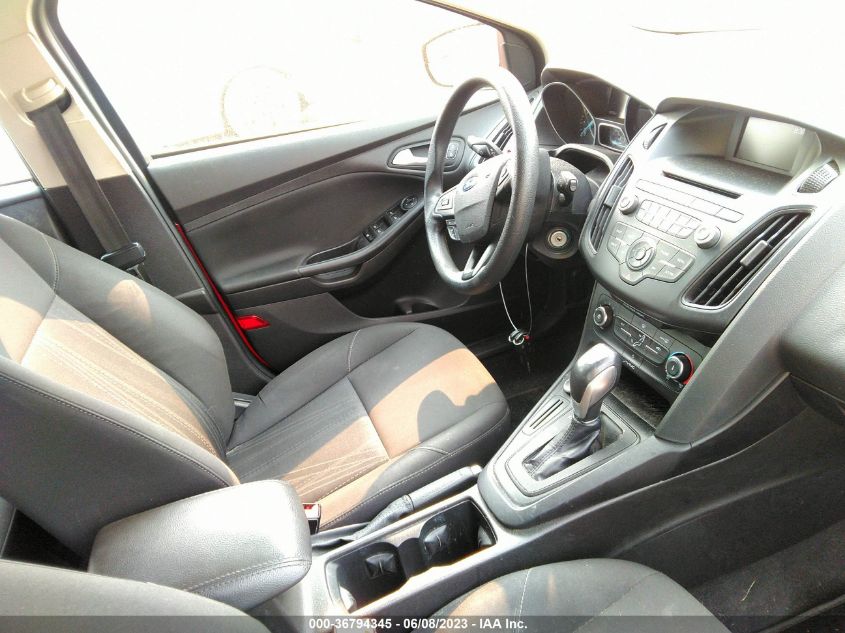 2016 FORD FOCUS SE - 1FADP3K22GL272304