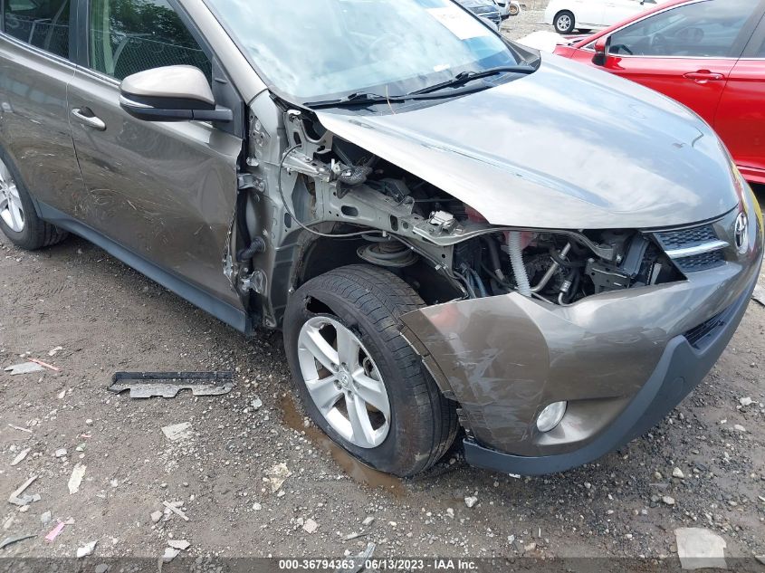 2013 TOYOTA RAV4 XLE - JTMRFREV5D5015620