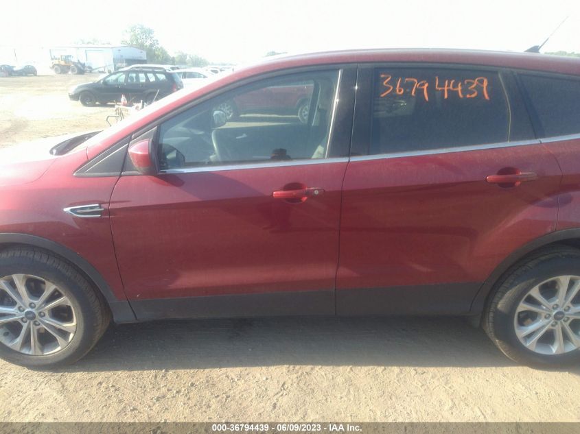 2019 FORD ESCAPE SE - 1FMCU0GD5KUA17006