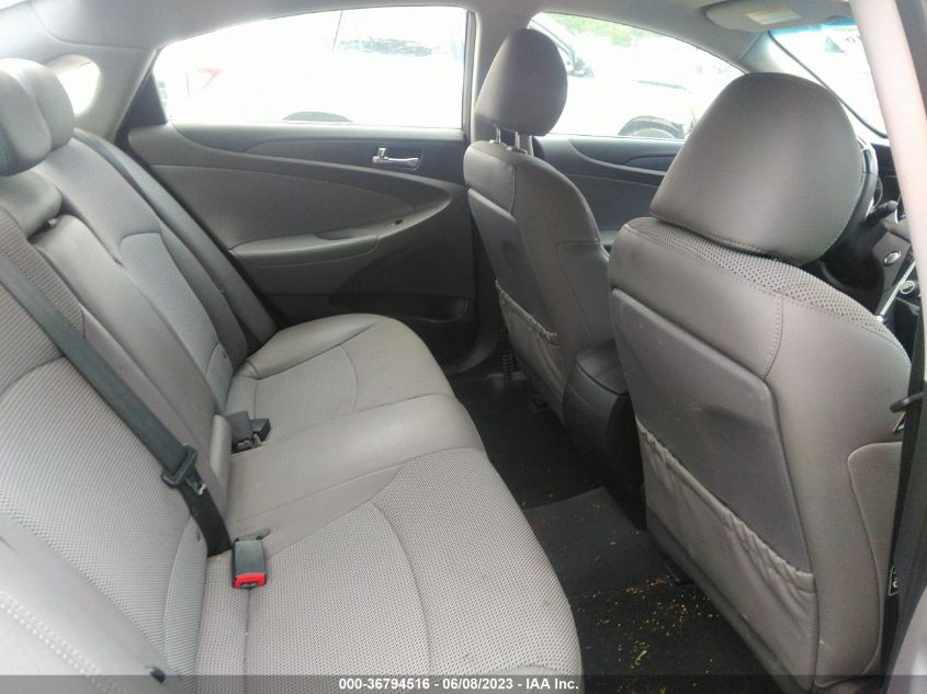 2013 HYUNDAI SONATA SE - 5NPEC4AC4DH685254