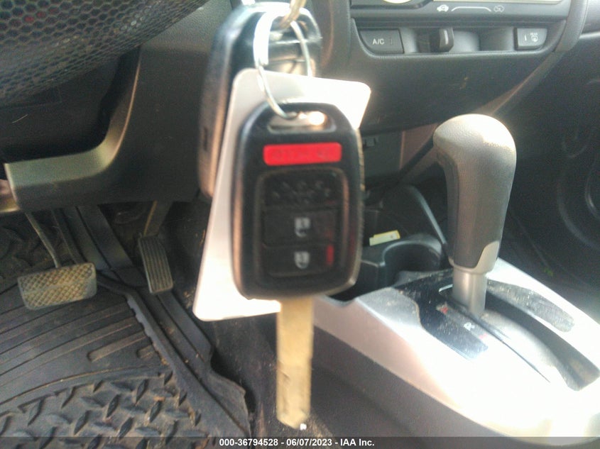 VIN 3HGGK5H42JM702284 2018 HONDA FIT LX