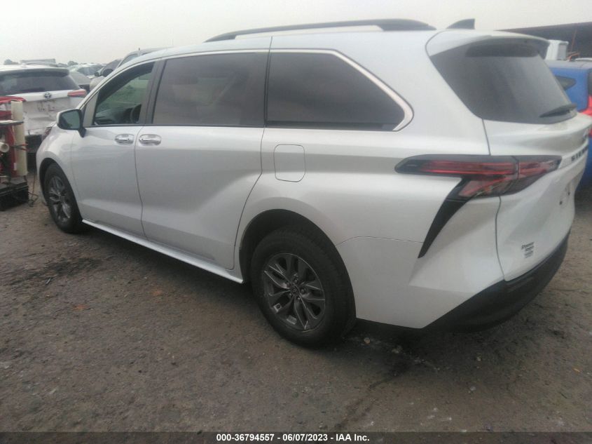 2022 TOYOTA SIENNA XLE - 5TDYRKEC2NS101200