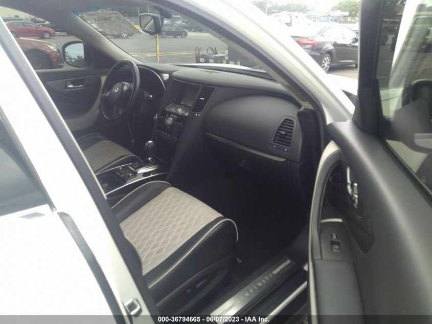2014 INFINITI QX70 JN8CS1MW1EM412007