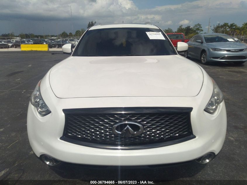 2014 INFINITI QX70 JN8CS1MW1EM412007