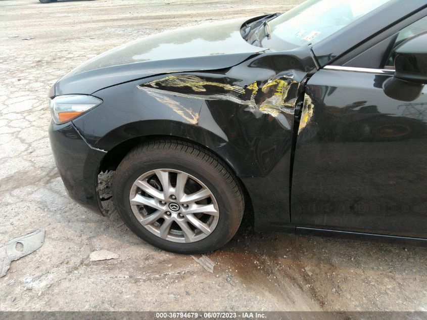 2018 MAZDA 3 SPORT 3MZBN1U72JM165907