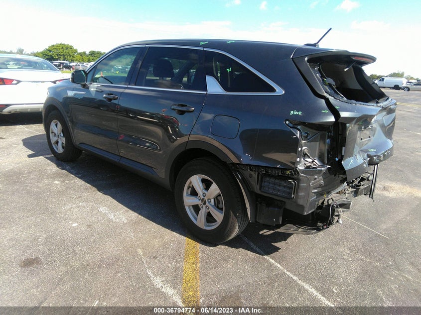 VIN 5XYRG4LC5NG079005 2022 KIA SORENTO LX