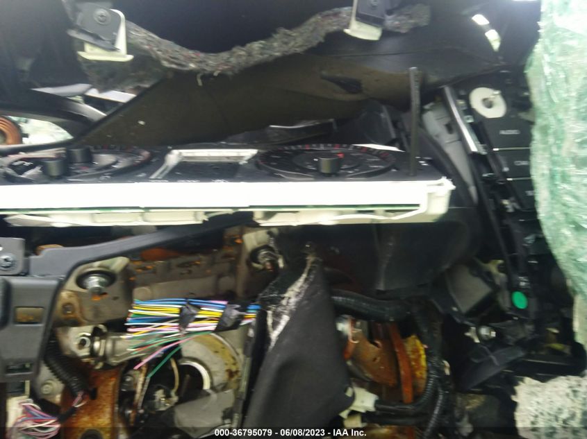 2016 TOYOTA CAMRY XLE/SE/LE/XSE - 4T1BF1FK3GU199193