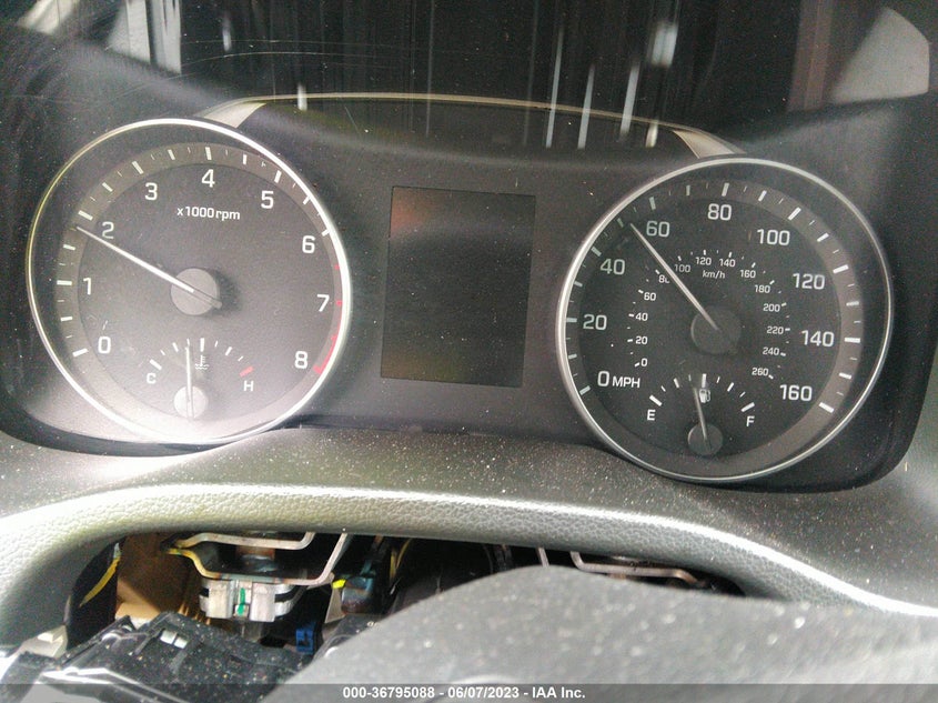 VIN 5NPD74LF4HH104378 2017 HYUNDAI ELANTRA SE