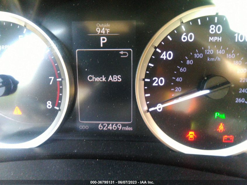 2016 LEXUS IS 200T JTHBA1D25G5011076
